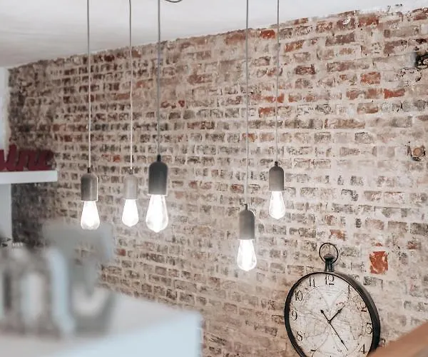 Au 21 Rue Victor Hugo