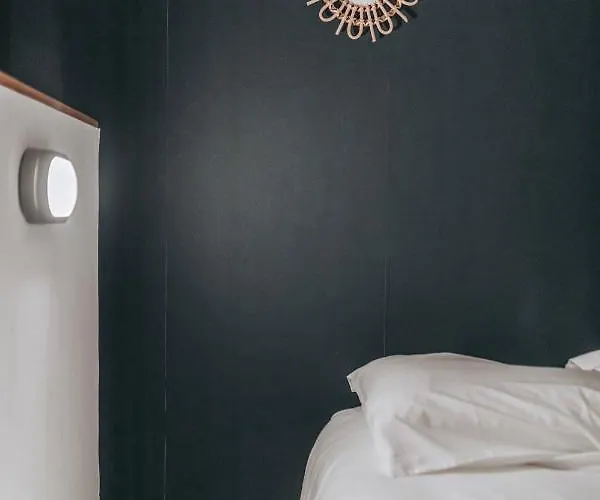 Au 21 Rue Victor Hugo