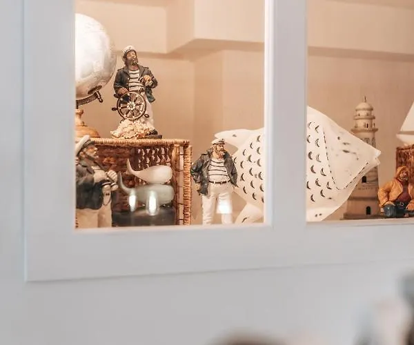 Au 21 Rue Victor Hugo *